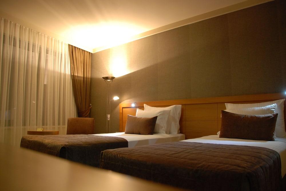 Volley Hotel İzmir Luaran gambar