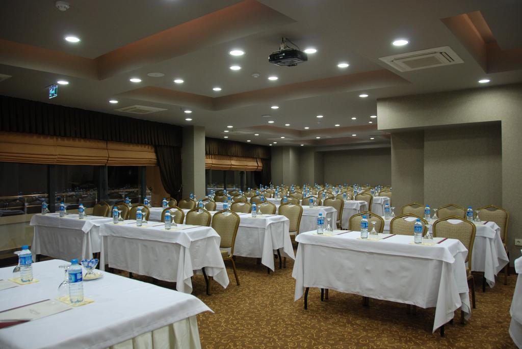 Volley Hotel İzmir Luaran gambar